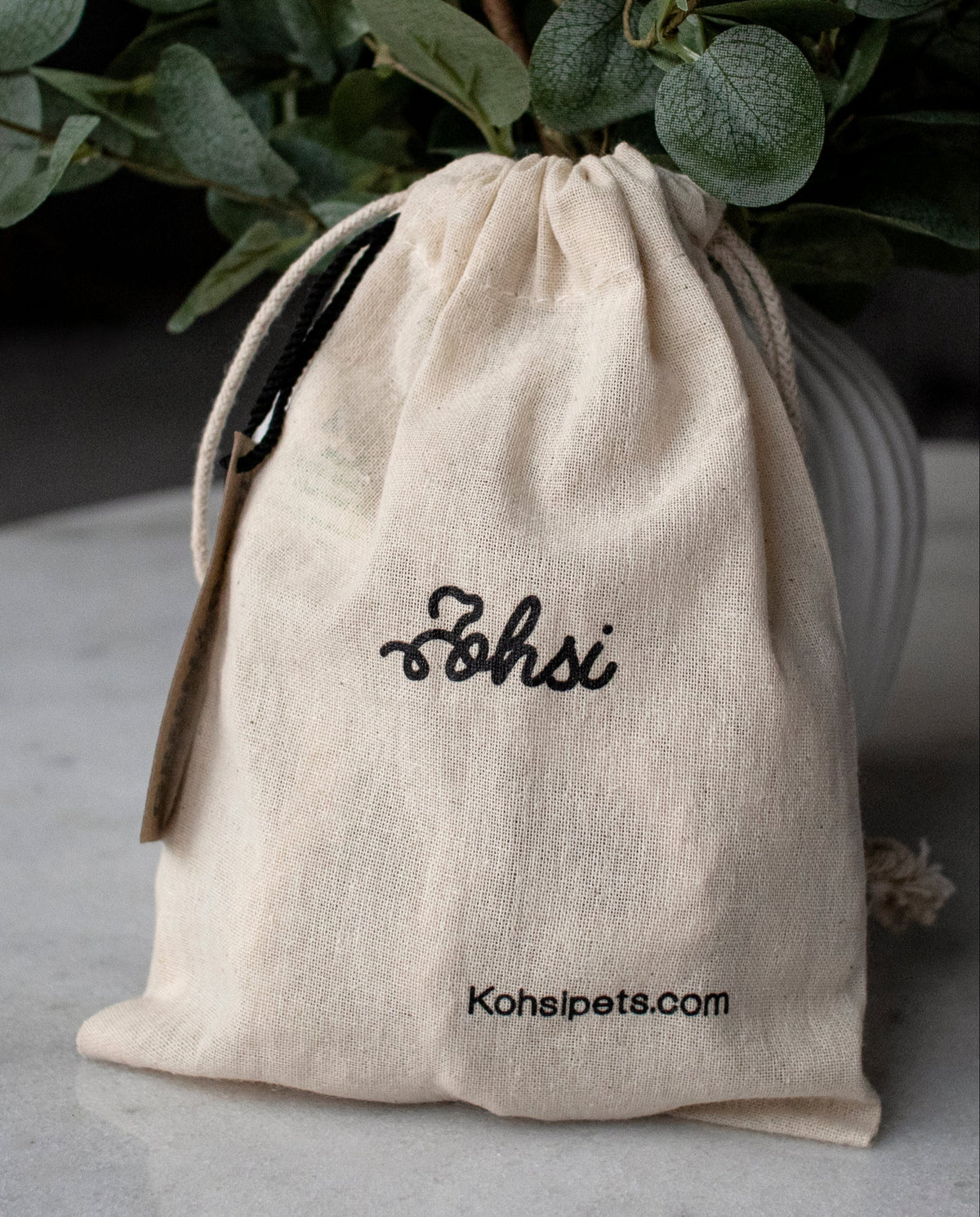 Chestnut Brown Leather Collar